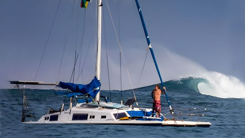 GK Cat on the Le Morne lagoon